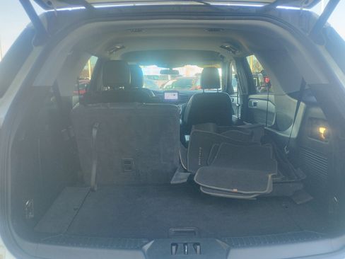 Certified 2023 Ford Explorer XLT w/ Equipment Group 202A image 13