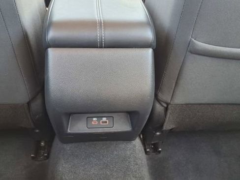 Used 2025 Nissan Altima 2.5 SV image 17