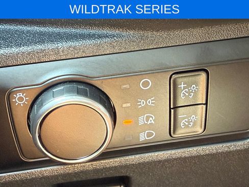 Used 2024 Ford Bronco Wildtrak AWD/4WD image 19