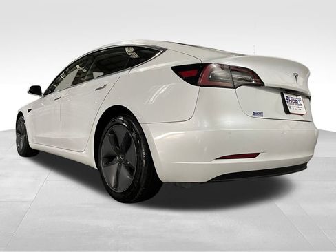Used 2020 Tesla Model 3 Standard Range Plus image 11