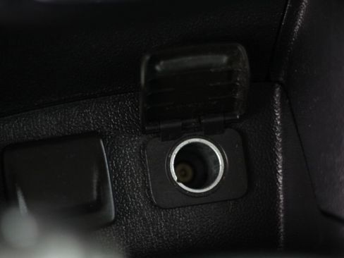 Used 2017 Chevrolet Cruze LT w/ Convenience Package FWD image 26