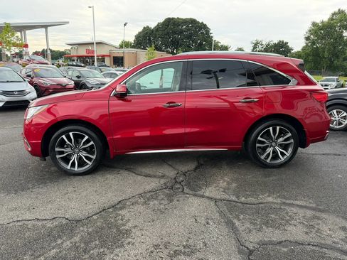 Used 2020 Acura MDX SH-AWD w/ Advance Package image 2