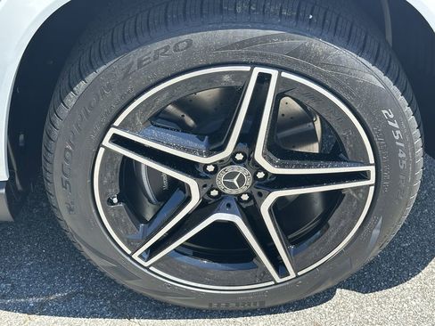 New 2026 Mercedes-Benz GLS 450 4MATIC image 14
