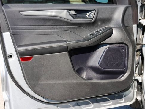 Used 2024 Ford Escape Active image 11