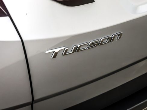 Used 2023 Hyundai Tucson Limited w/ Cargo Package image 10