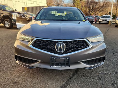 Certified 2018 Acura TLX V6 w/ Technology Package image 2