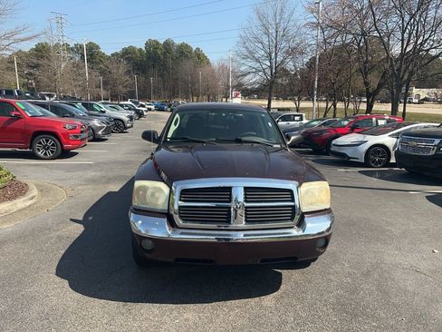 Used 2005 Dodge Dakota Laramie image 6