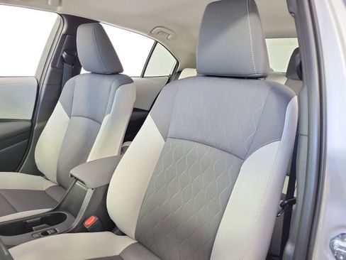 Used 2026 Toyota Corolla LE FWD image 20