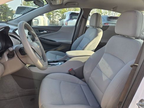 Used 2022 Chevrolet Malibu LT image 22