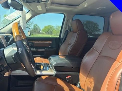 Used 2018 RAM 2500 Longhorn w/ Convenience Group image 13