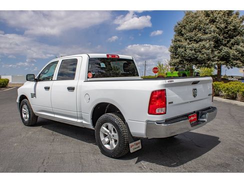 Used 2023 RAM 1500 Classic SLT w/ Electronics Group AWD/4WD image 6