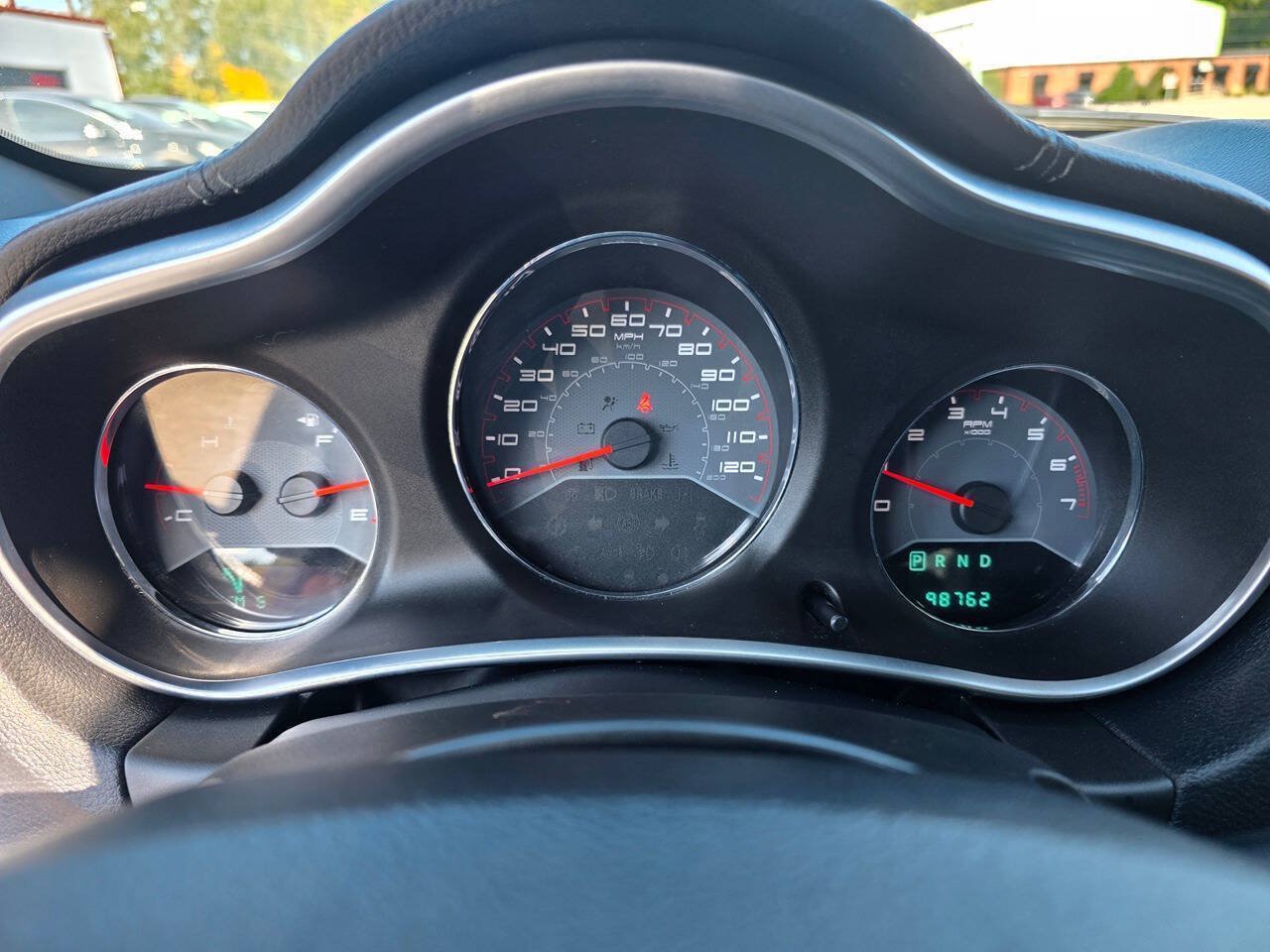 Used 2012 Dodge Avenger SXT FWD image 16