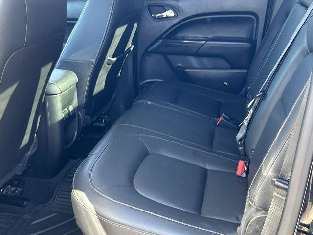 Certified 2018 GMC Canyon SLT w/ Driver Alert Package AWD/4WD image 17