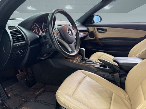 Used 2008 BMW 128i Convertible image 4