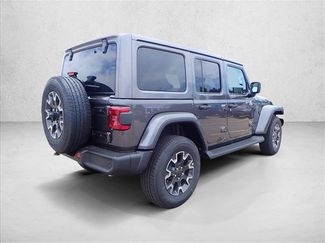 New 2025 Jeep Wrangler Unlimited Sahara AWD/4WD video 4