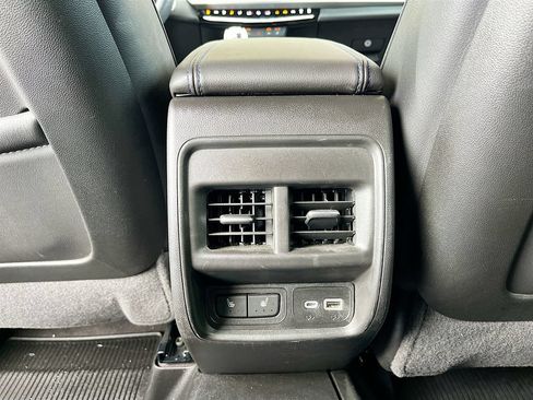 Used 2025 Cadillac XT4 Sport w/ Cold Weather Package FWD image 26