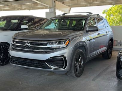 Used 2022 Volkswagen Atlas SEL R-Line