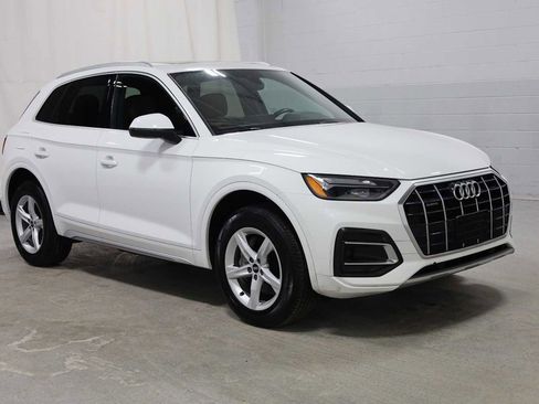 Used 2023 Audi Q5 2.0T Premium w/ Convenience Package image 13