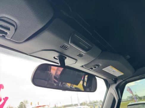 Used 2021 Jeep Wrangler Unlimited Rubicon image 25