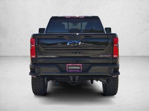 New 2026 Chevrolet Silverado 2500 ZR2 AWD/4WD image 8