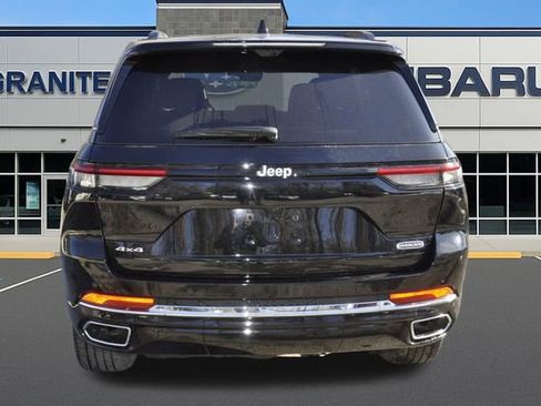 Used 2024 Jeep Grand Cherokee Overland w/ Luxury Tech Group IV image 9