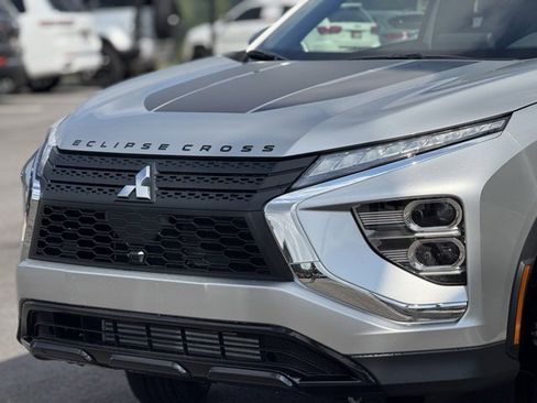 New 2025 Mitsubishi Eclipse Cross AWD image 5