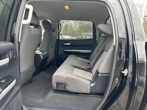 Used 2016 Toyota Tundra SR5 image 10