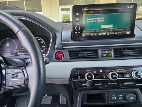 Certified 2024 Honda Pilot EX-L image 14