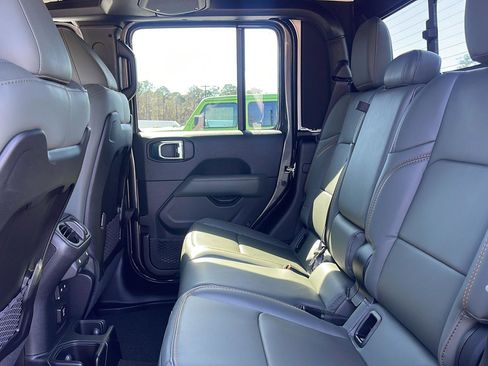New 2026 Jeep Gladiator Mojave image 27