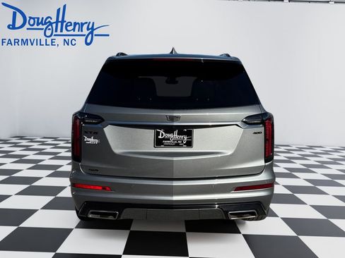 Used 2024 Cadillac XT6 Sport w/ Technology Package image 4