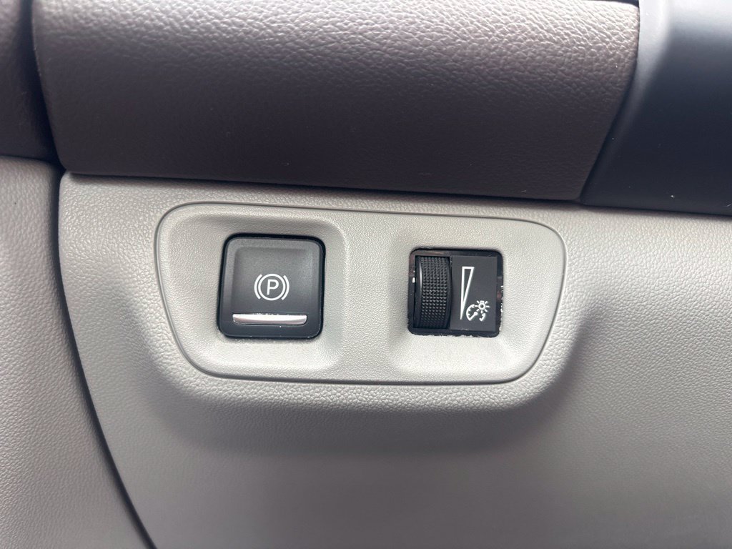 Used 2019 GMC Acadia SLT AWD/4WD image 16