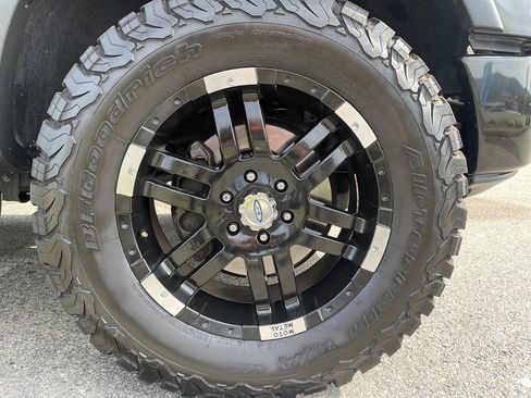 Used 2012 Ford F150 FX4 w/ FX Luxury Pkg image 38