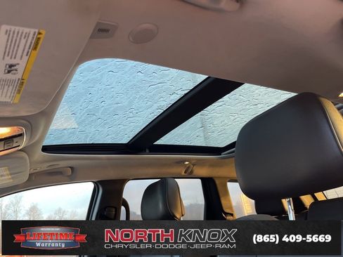 Used 2018 Jeep Grand Cherokee Summit w/ Platinum Series Group image 7