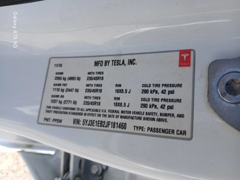 Used 2018 Tesla Model 3 Long Range AWD/4WD image 9