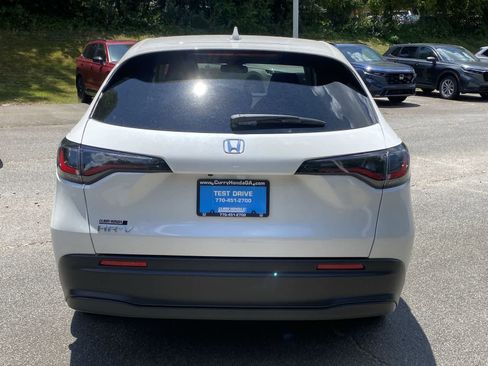 New 2026 Honda HR-V LX image 3