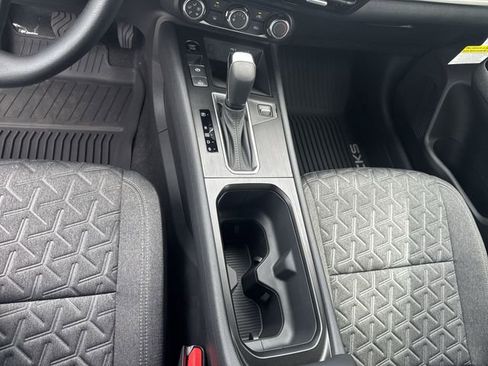 Used 2025 Nissan Kicks SV image 22
