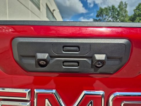 Used 2023 GMC Sierra 2500 AT4 w/ Snow Plow Prep/Camper Package image 11