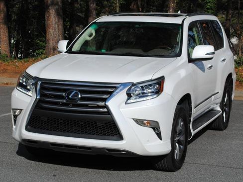 Used 2016 Lexus GX 460 Luxury image 5