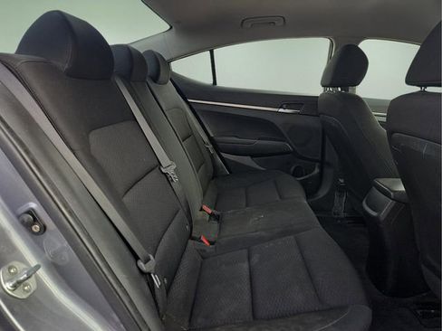 Used 2019 Hyundai Elantra SE w/ Cargo Package image 14