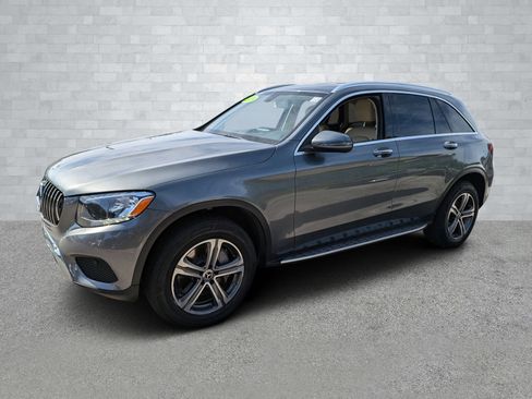 Used 2019 Mercedes-Benz GLC 300 image 9