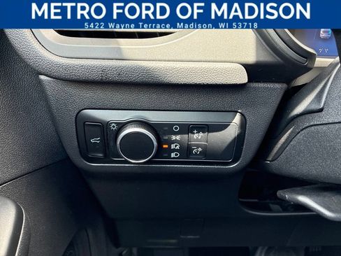 Used 2024 Ford Escape Active AWD/4WD image 29