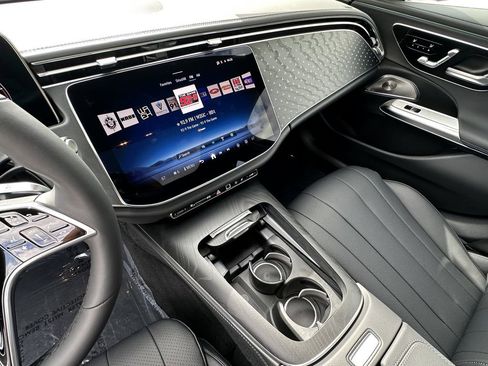 New 2026 Mercedes-Benz E 350 Sedan image 30