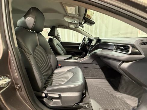 Certified 2024 Toyota Camry SE FWD image 19