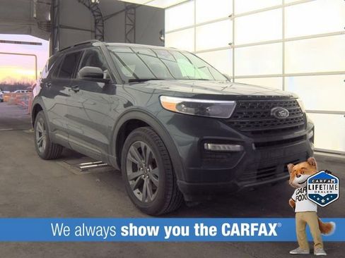 Used 2023 Ford Explorer XLT w/ Equipment Group 202A image 2