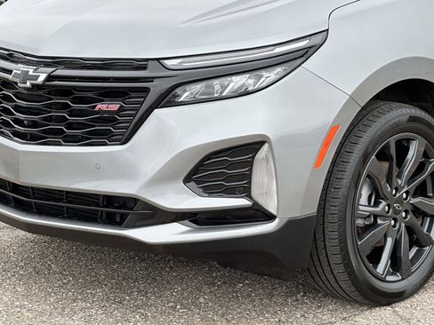 Certified 2024 Chevrolet Equinox RS w/ RS Leather Package image 8