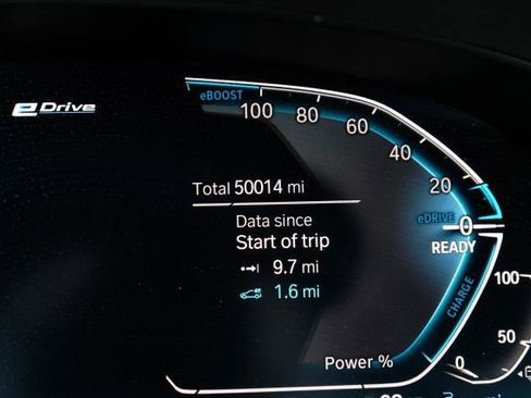 Used 2023 BMW 530e RWD image 30