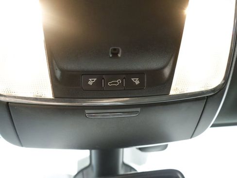 Used 2019 Dodge Durango SXT AWD/4WD image 37