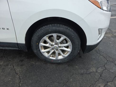 Used 2019 Chevrolet Equinox LT image 10