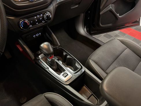 Used 2022 Chevrolet TrailBlazer RS FWD image 31