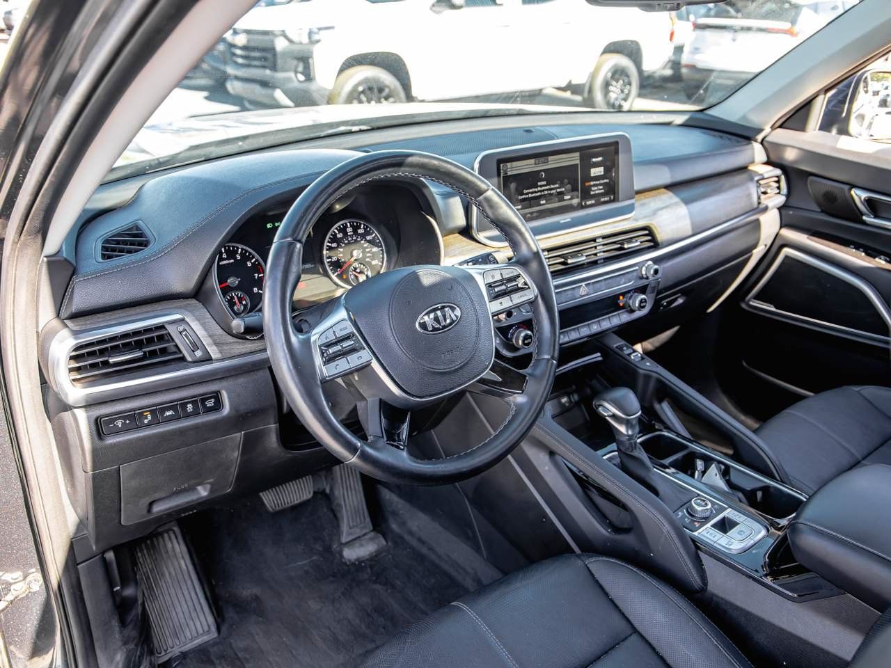 Used 2021 Kia Telluride EX w/ EX Premium Package AWD/4WD image 8